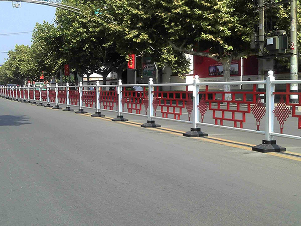 <a href='http://jssz888.com' target='_blank'><u>市政道路護欄</u></a>